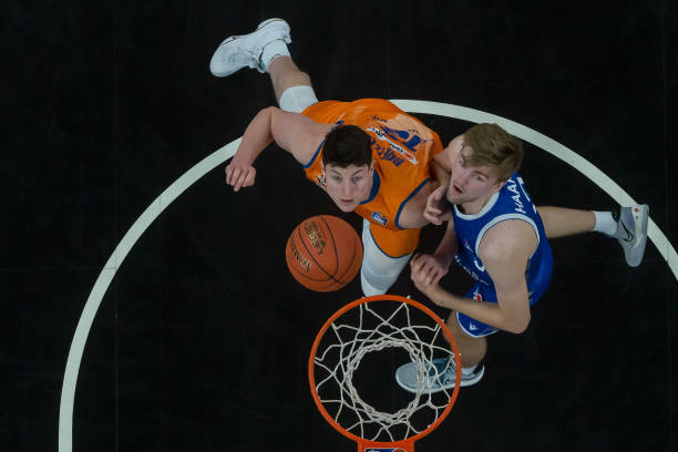 内部人士甚 内部人士甚