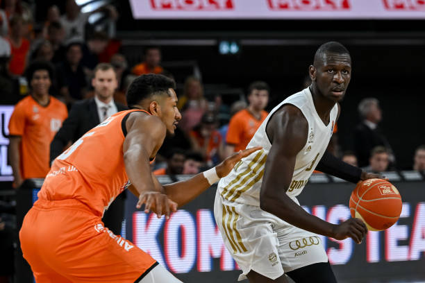 总体而言 总体而言